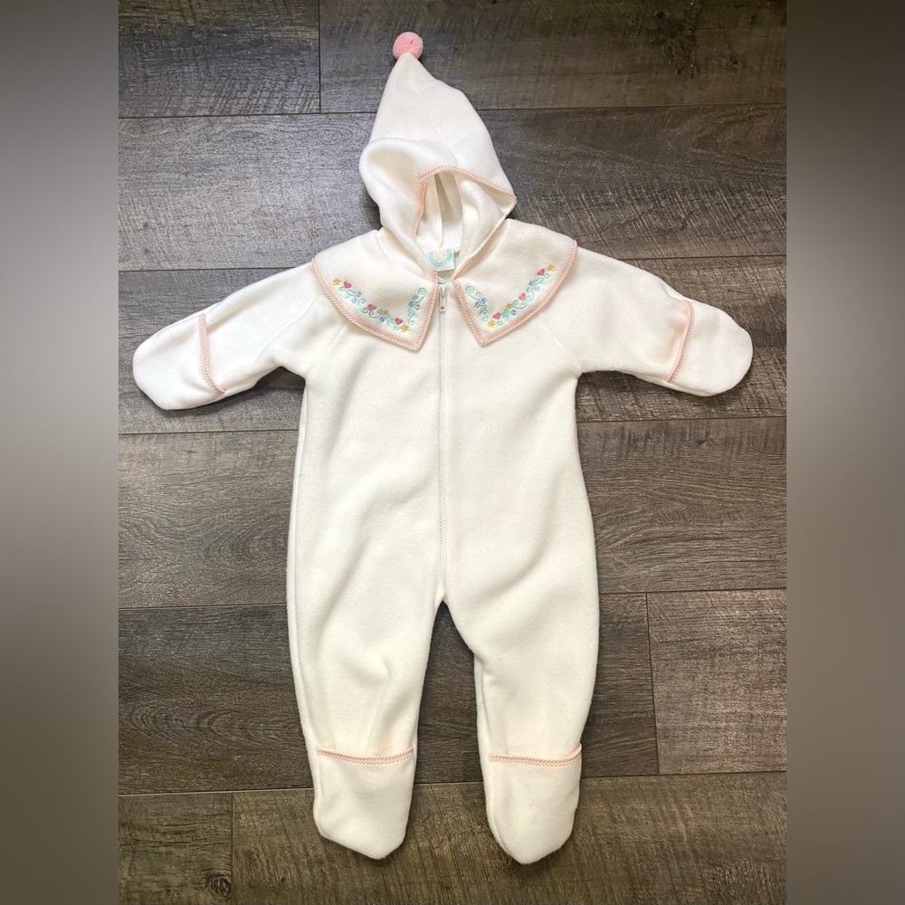 Vintage baby girl winter suit 6-9 mo NWT